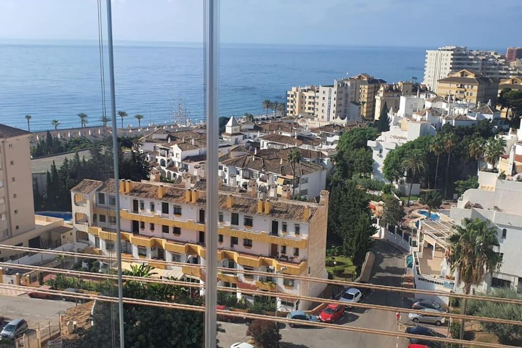 Apartamento Con Terraza A Pie De Playa Benalmádena Esterno foto